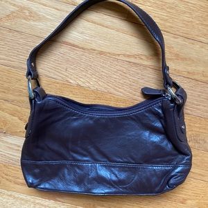 Dark brown leeather purse…large main compartment as well as zipper compartment
